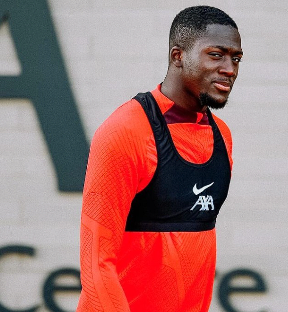 科纳特带病出战:为队友与信念而拼搏